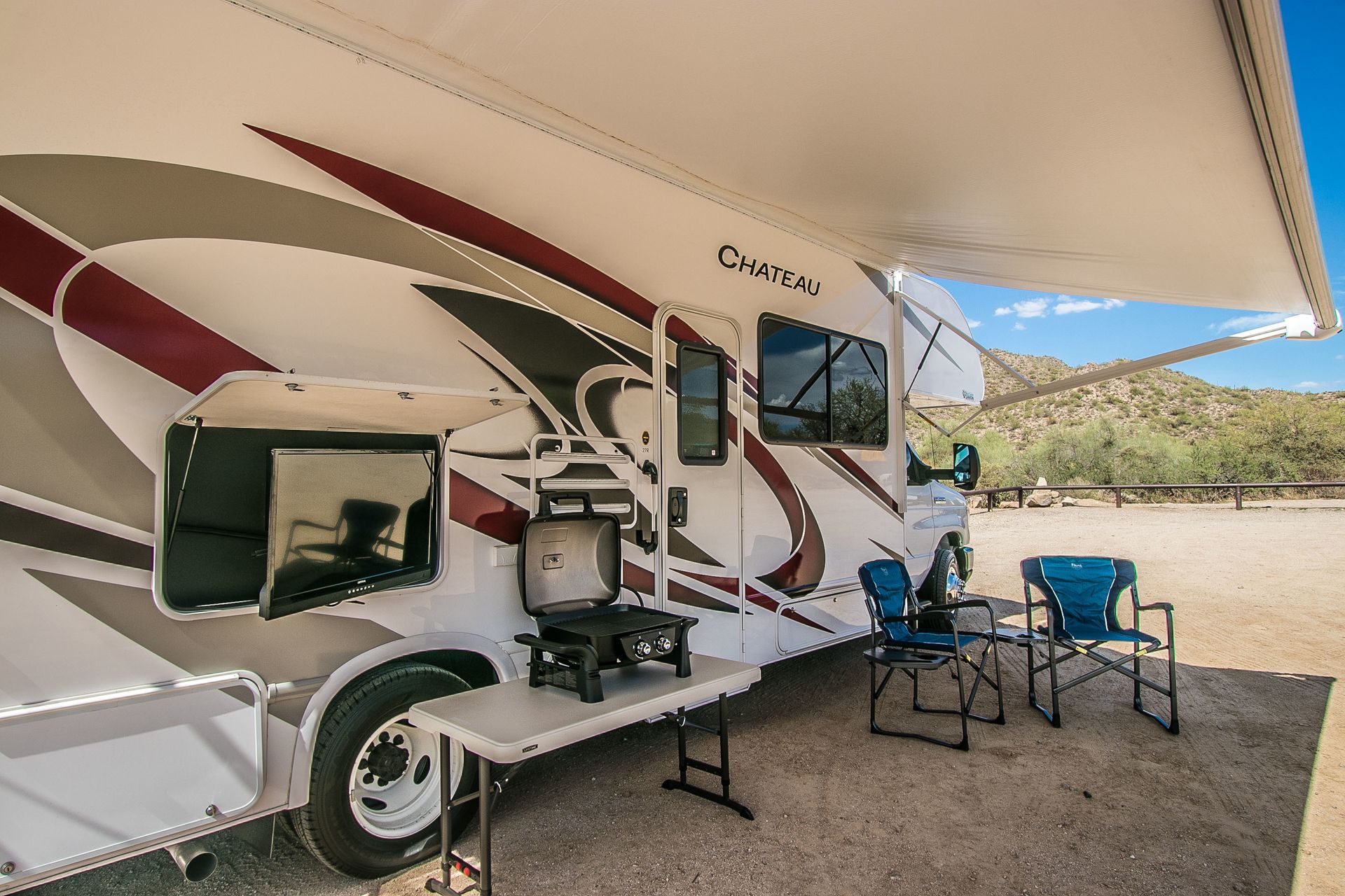 Photo 0 - 2022 Thor Class C Motorhome rental photo 12
