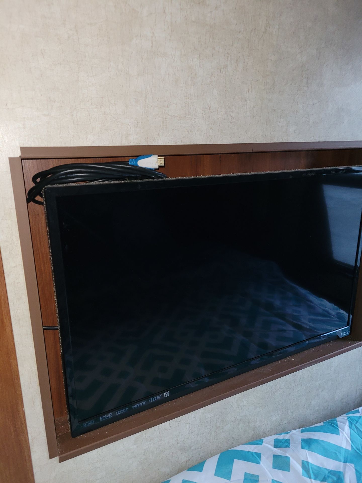Photo 7 - 2014 Keystone Rv Travel Trailer rental photo 9