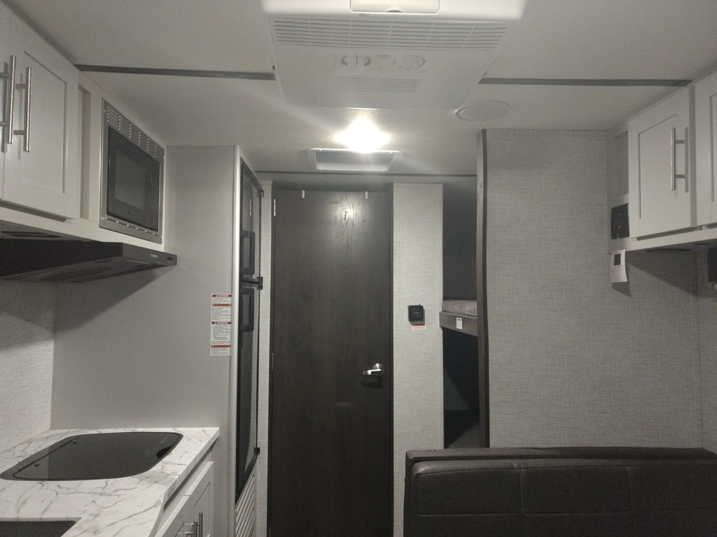 Photo 5 - 2021 Keystone Travel Trailer rental photo 7