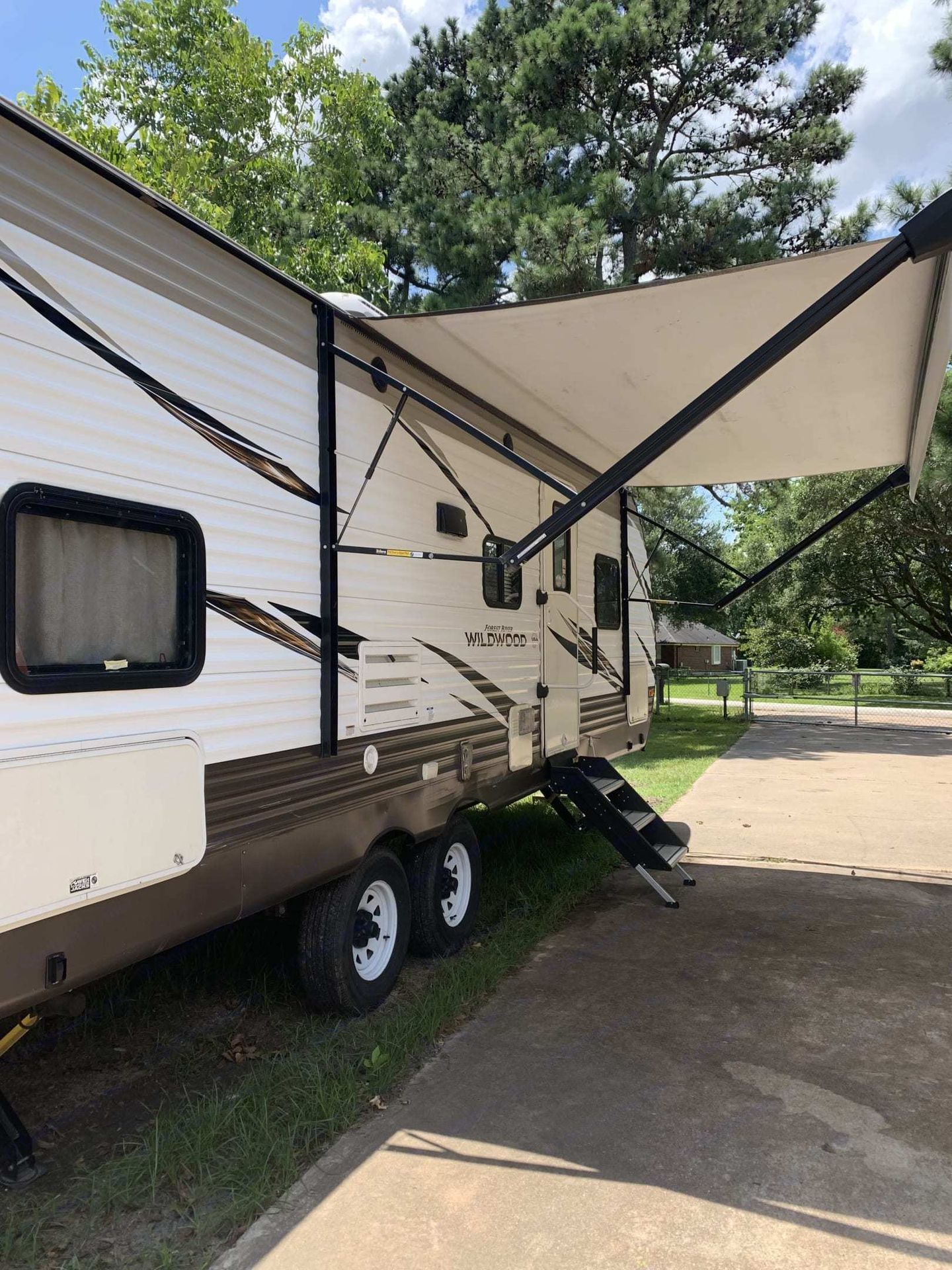 Photo 9 - 2018 Forest River Travel Trailer rental photo 11