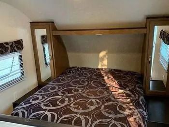 Photo 4 - 2020 Salem Travel Trailer rental photo 6