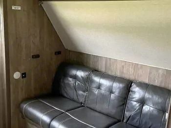 Photo 9 - 2019 Palomino Travel Trailer rental photo 11