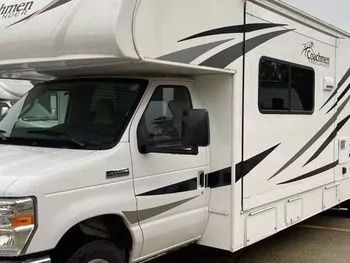 Photo 10 - 2019 Palomino Travel Trailer rental photo 12