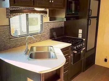 Photo 13 - 2019 HEART LAND Travel Trailer rental photo 14