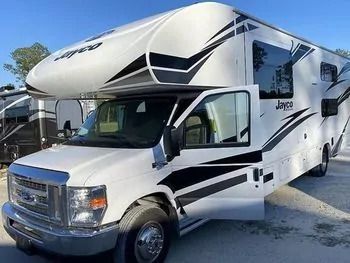 Photo 0 - 2020 Jayco Class C Motorhome rental photo 6