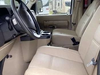 Photo 0 - 2020 Jayco Class C Motorhome rental photo 7