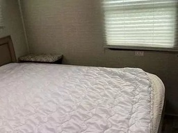 Photo 0 thumbnail 10