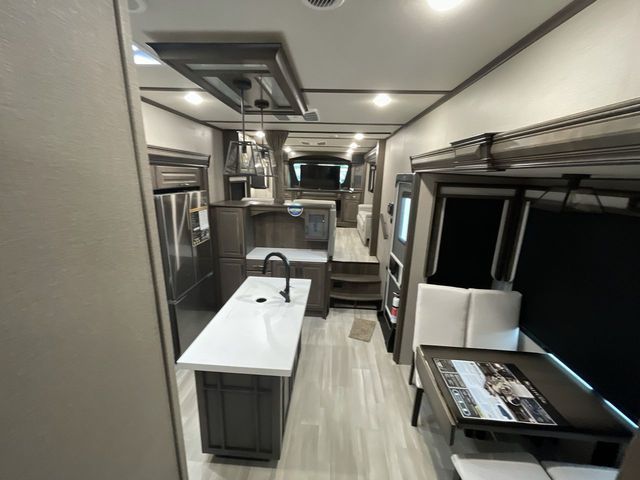 Photo 2 - 2022 Grand Design Fifth Wheel rental photo 21