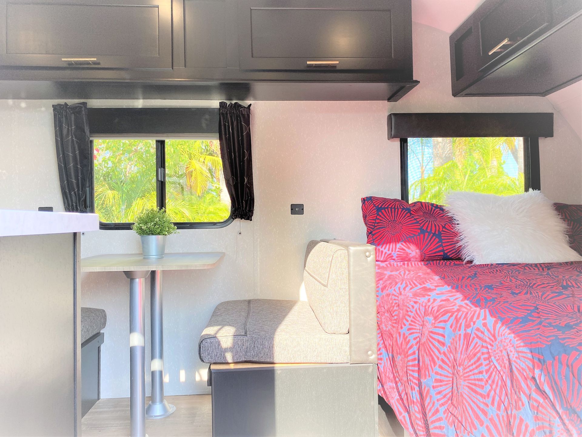 Photo 15 - 2022 Forest River Travel Trailer rental photo 17