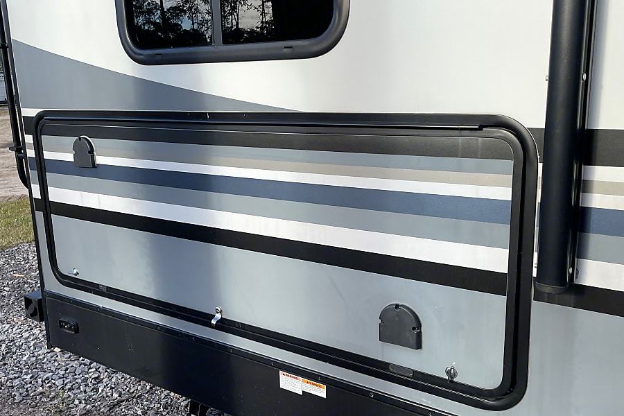 Photo 13 - 2018 Forest River Travel Trailer rental photo 15