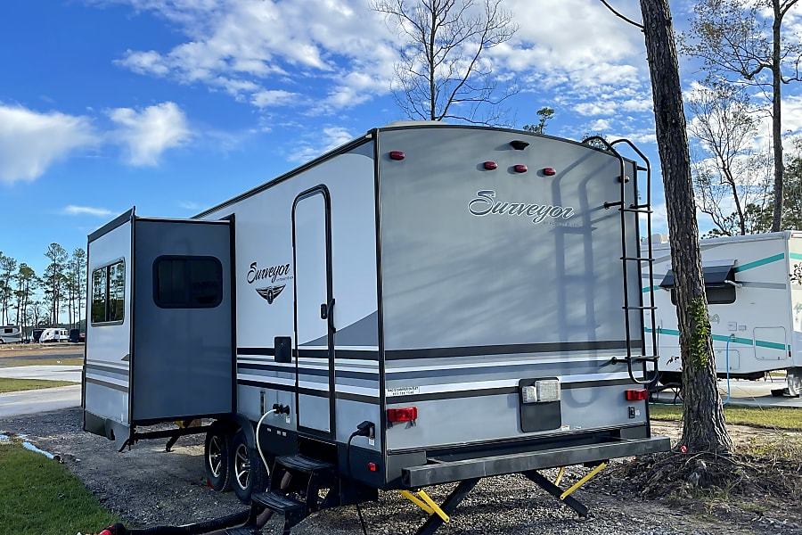Photo 16 - 2018 Forest River Travel Trailer rental photo 18