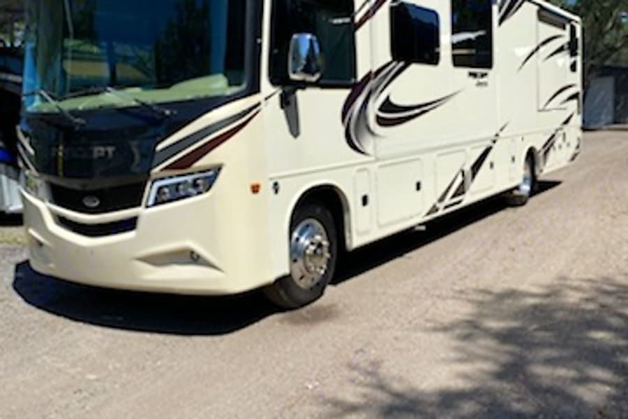 Photo 0 - 2020 Jayco Class A Motorhome rental photo 2