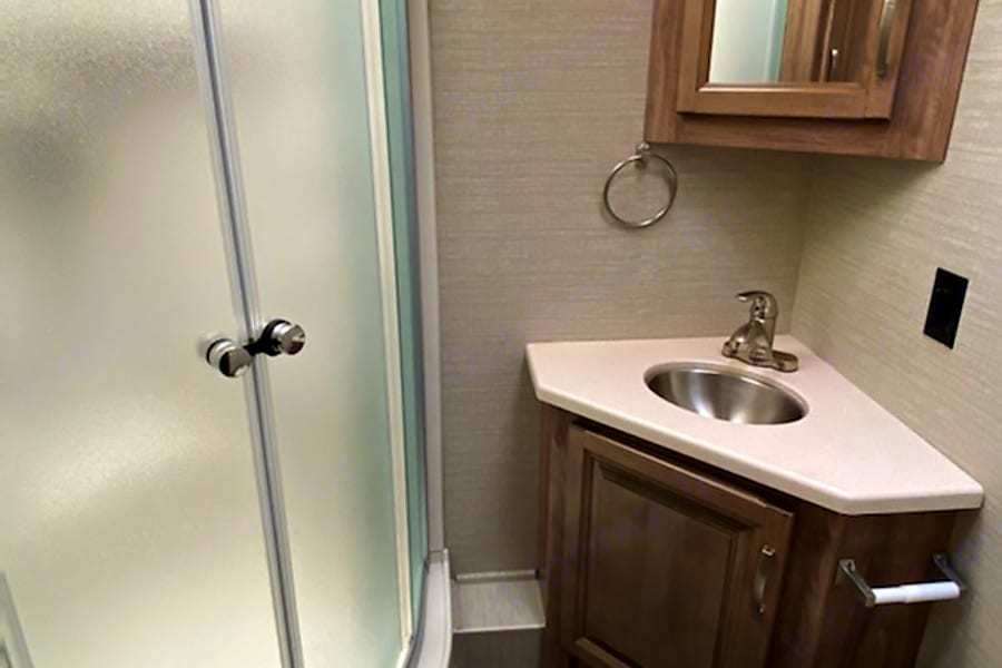 Photo 1 - 2020 Jayco Class A Motorhome rental photo 3