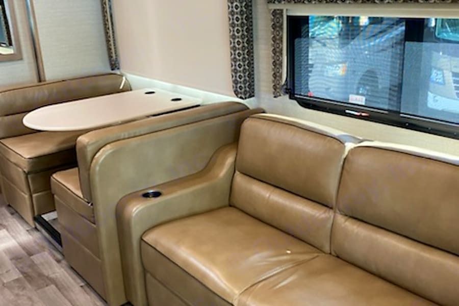 Photo 8 - 2020 Jayco Class A Motorhome rental photo 10