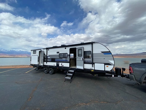 2021 Pioneer Super Bunk Travel Trailer for rent in Hurricane, UT