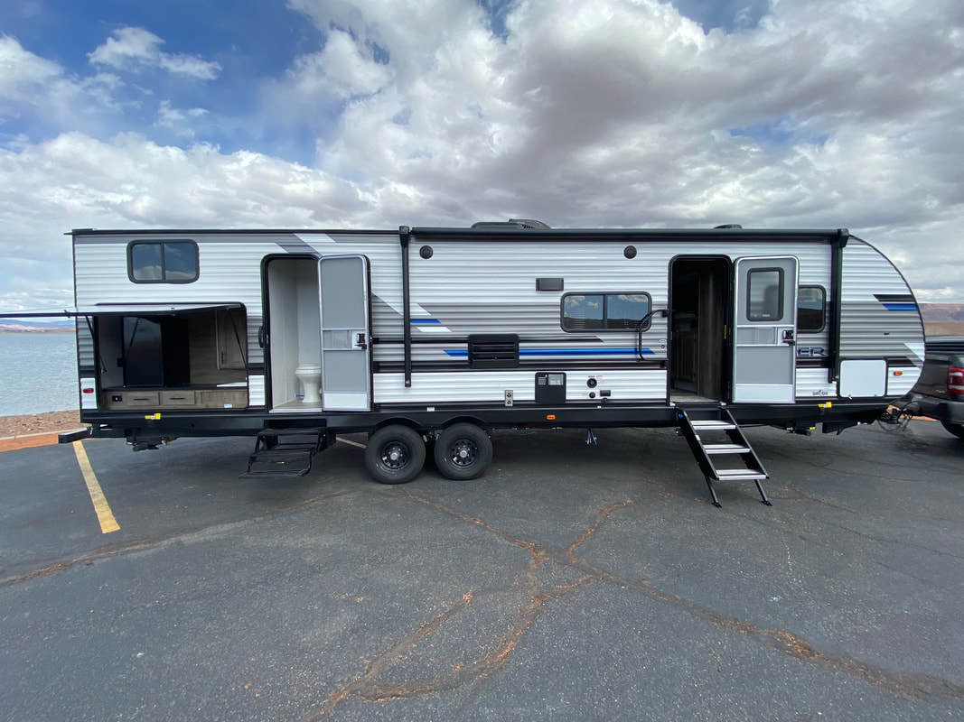 Photo 1 - 2021 Pioneer Travel Trailer rental photo 3