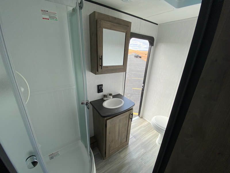 Photo 4 - 2021 Pioneer Travel Trailer rental photo 6