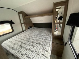 Photo 9 thumbnail 11