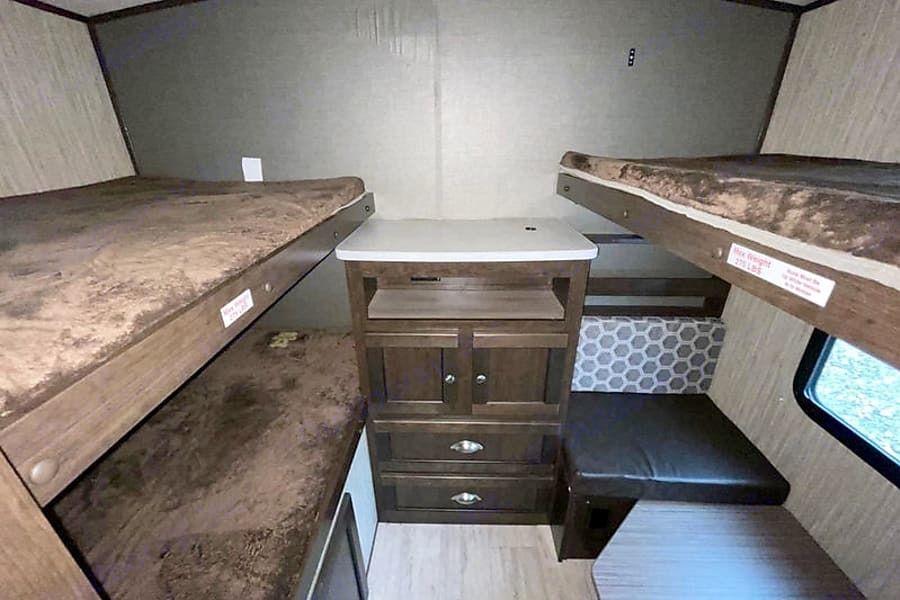 Photo 10 - 2022 Cruiser Rv Travel Trailer rental photo 12