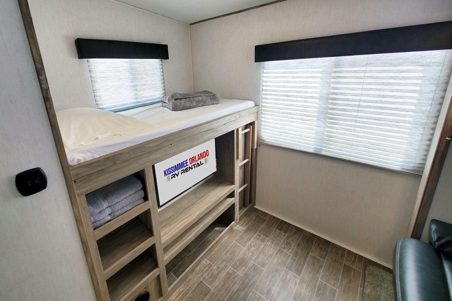 Photo 13 - 2021 Forest River Fifth Wheel rental photo 15