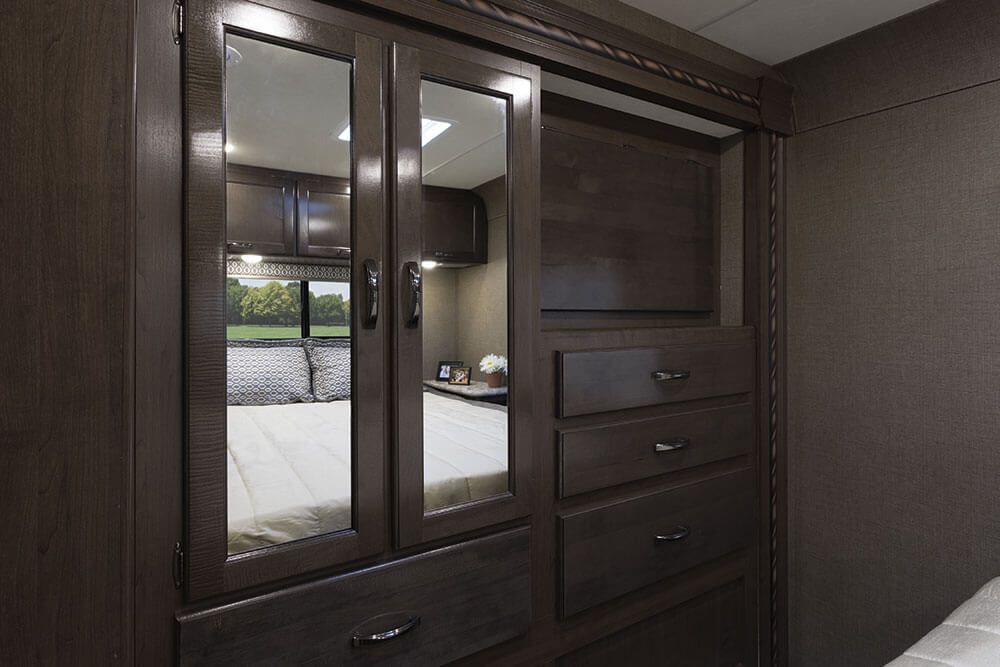 Photo 7 - 2020 Thor Class C Motorhome rental photo 9