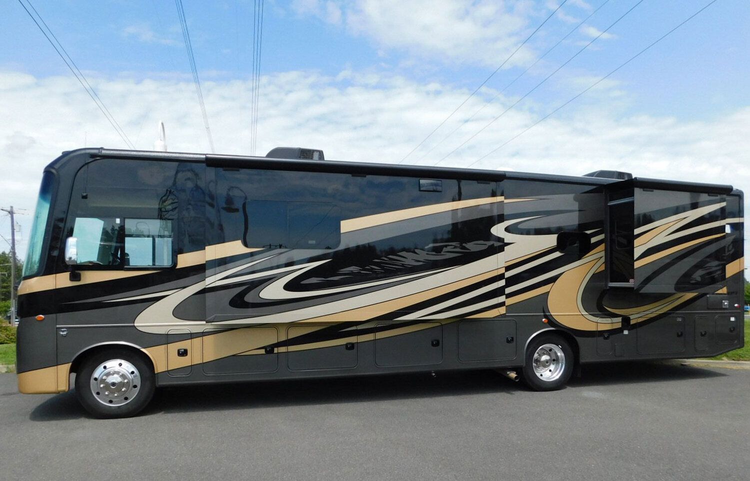 Photo 7 - 2020 Jayco Class A Motorhome rental photo 9