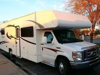 Photo 0 - 2014 Coachmen Class C Motorhome rental photo 5