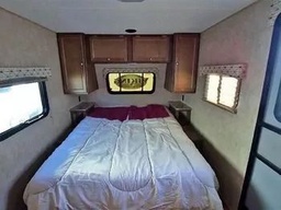 Photo 10 thumbnail 12
