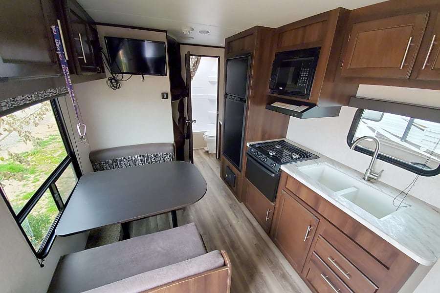 Photo 8 - 2019 Jayco Travel Trailer rental photo 10