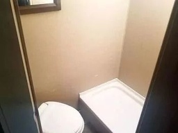 Photo 2 thumbnail 4