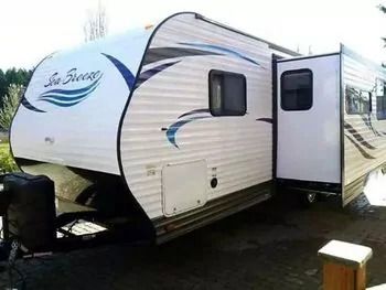 Photo 0 - 2016 Pacific Coachworks Travel Trailer rental photo 7