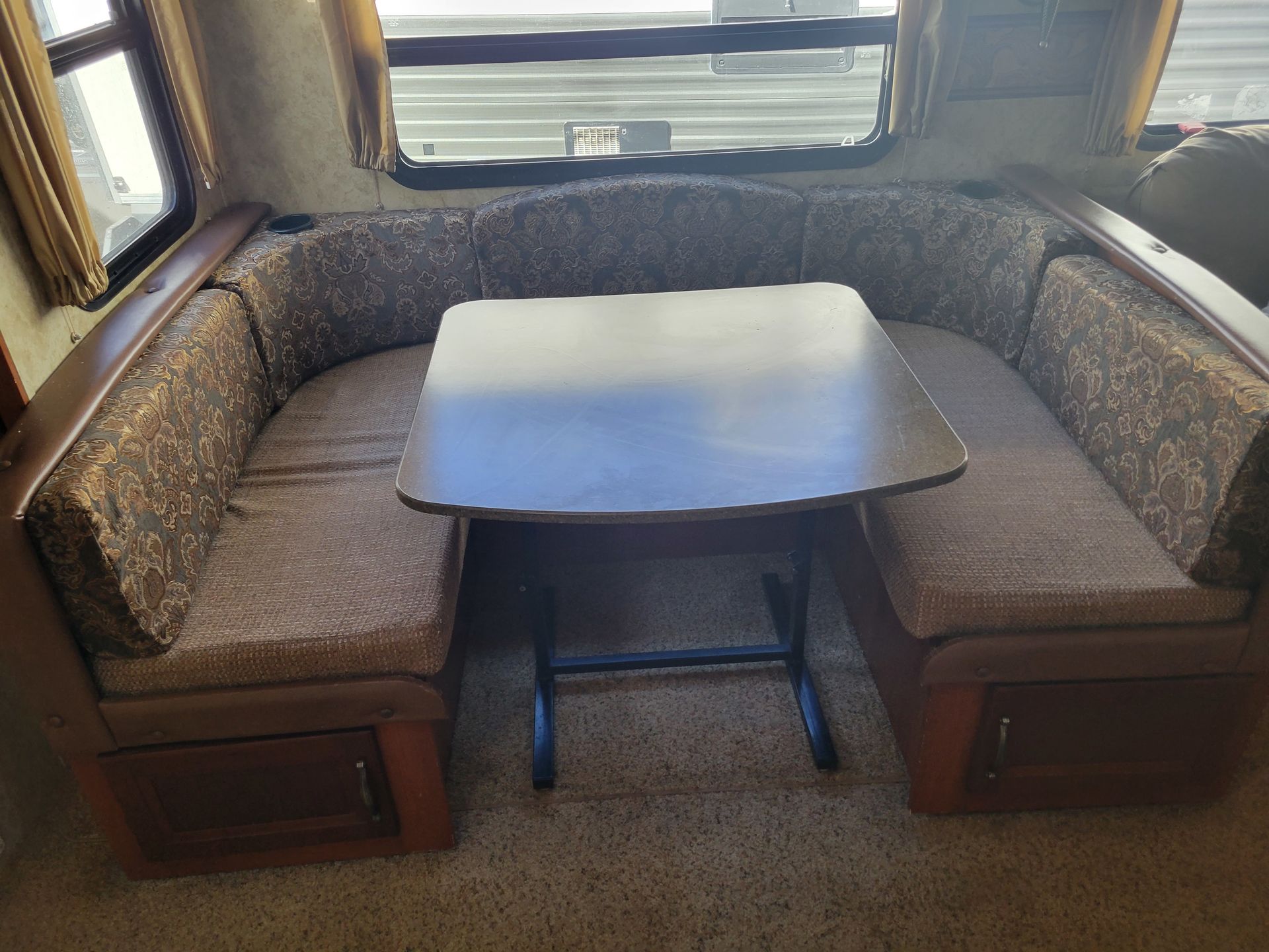 Photo 12 - 2012 Keystone Travel Trailer rental photo 25