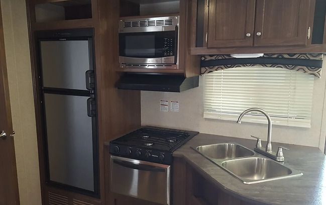 Photo 4 - 2018 Heartland Travel Trailer rental photo 6