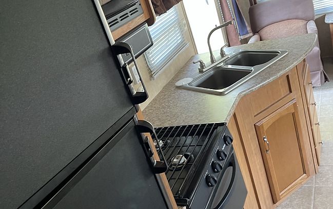 Photo 3 - 2020 Forest River Travel Trailer rental photo 5