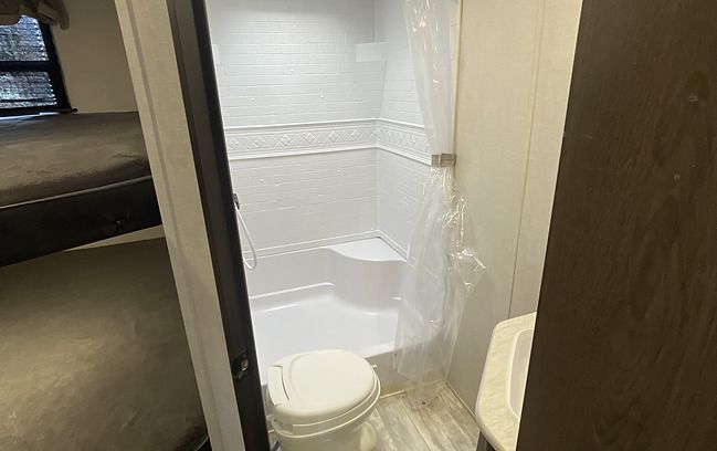 Photo 2 - 2020 Prime Time Travel Trailer rental photo 4