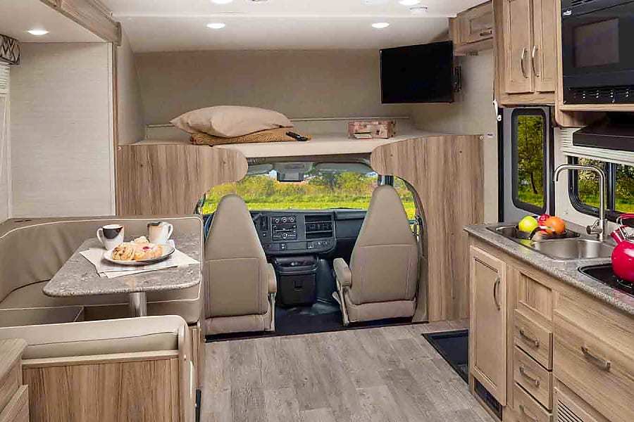 Photo 2 - 2019 Jayco Class C Motorhome rental photo 4