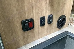 Photo 18 thumbnail 43