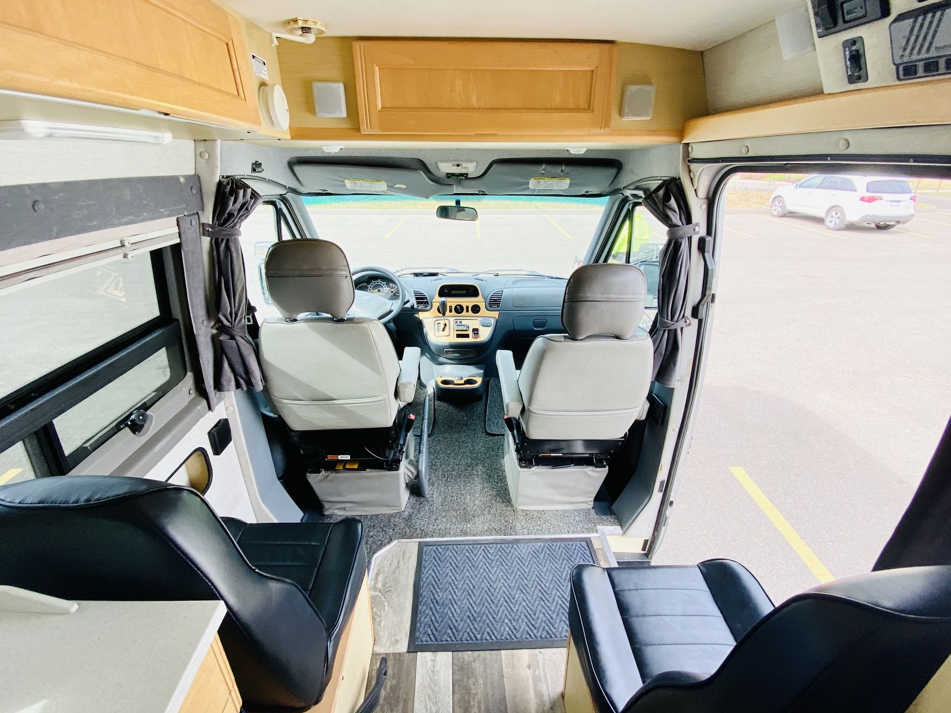 Photo 7 - 2020 Roadtrek Class B Motorhome rental photo 9
