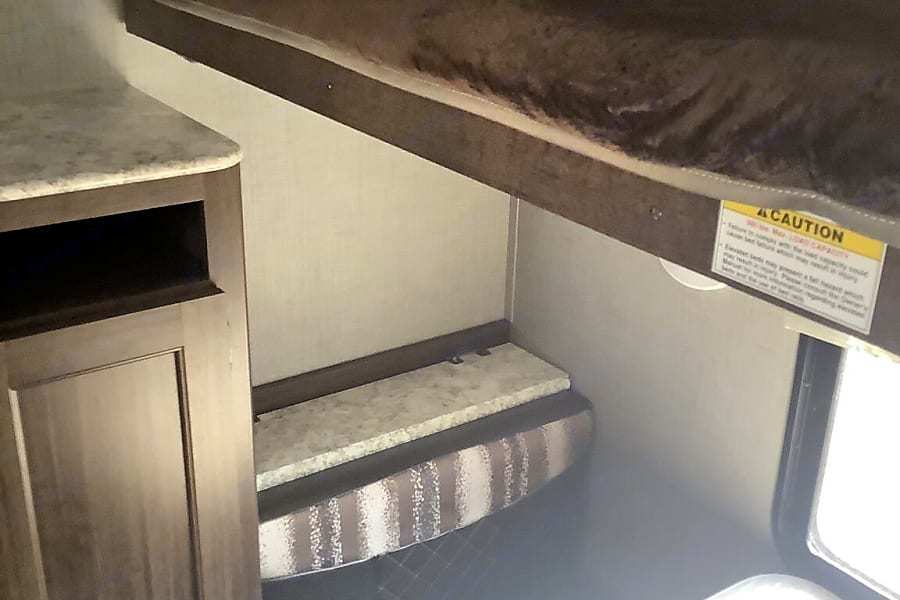 Photo 10 - 2018 Crossroads Rv Travel Trailer rental photo 12