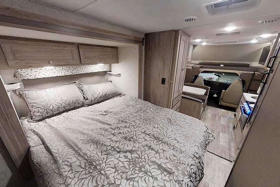 Photo 6 - 2020 Forest River Class C Motorhome rental photo 8