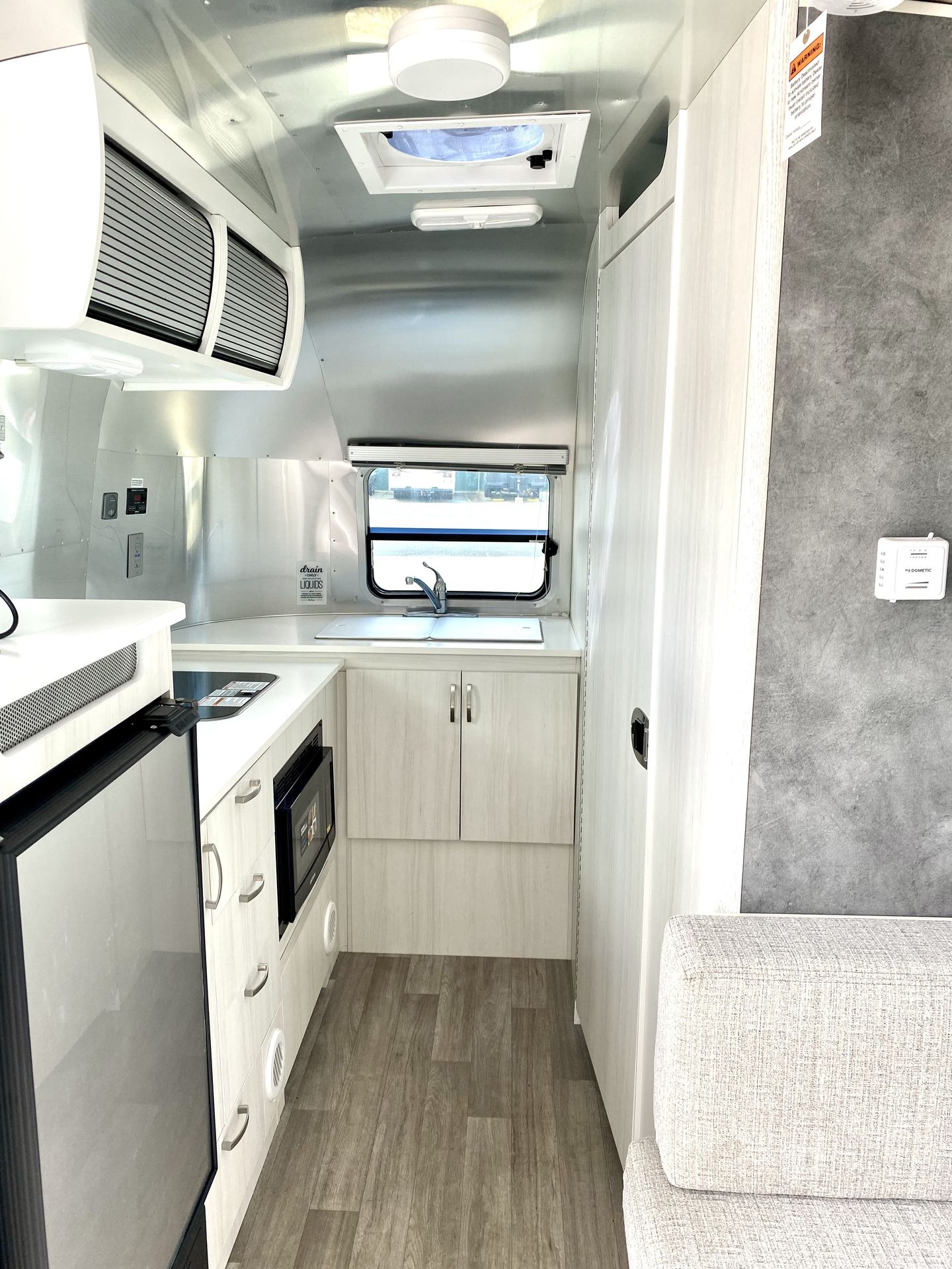 Photo 4 - 2021 Airstream Travel Trailer rental photo 6