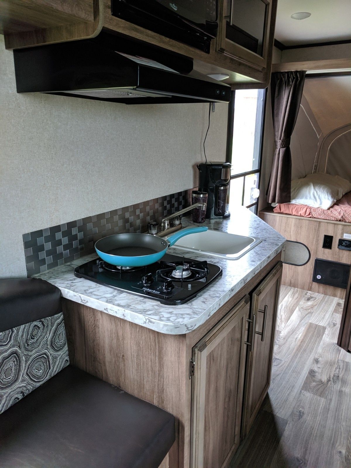 Photo 5 - 2018 Jayco Travel Trailer rental photo 7