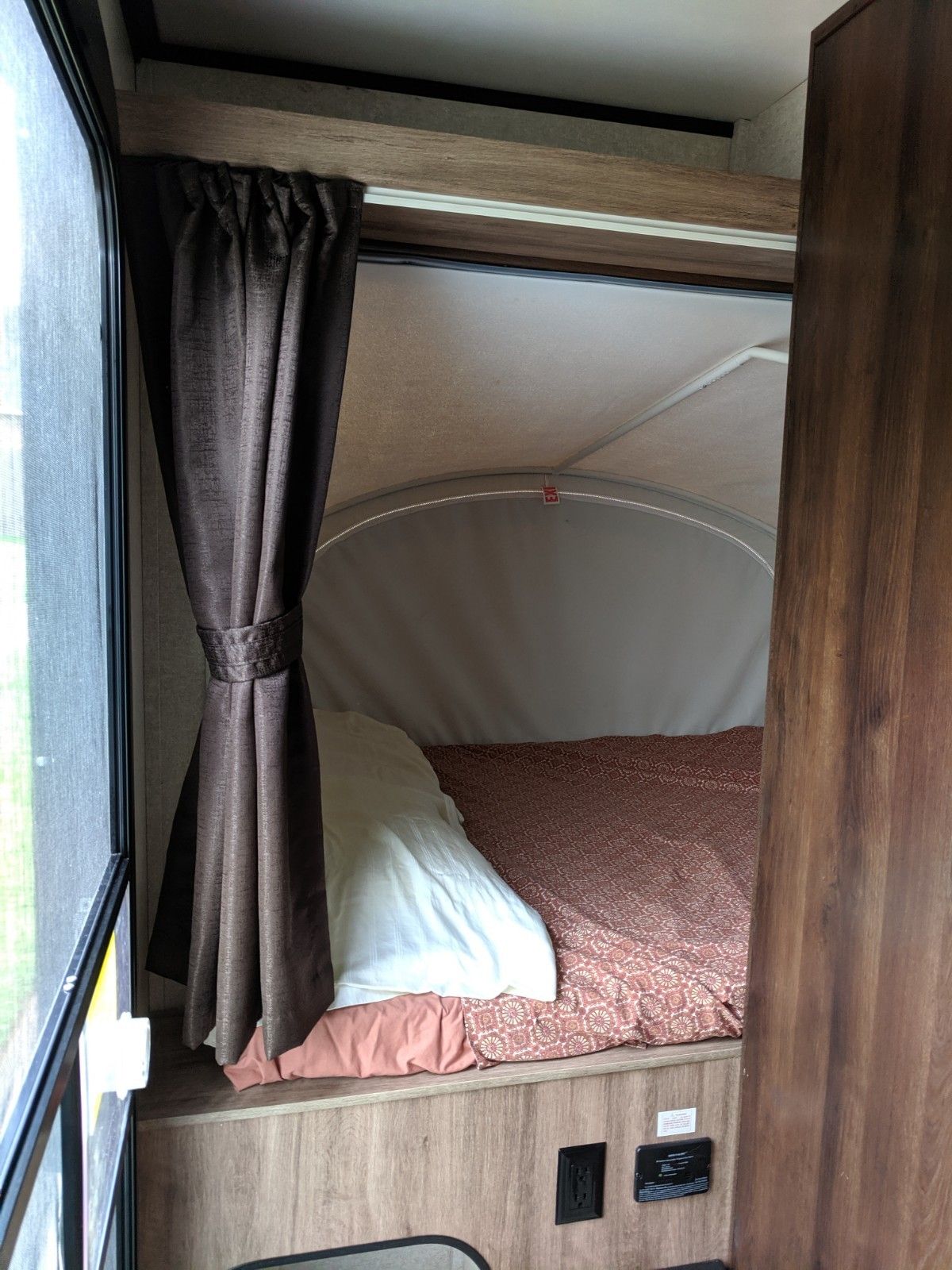 Photo 7 - 2018 Jayco Travel Trailer rental photo 9