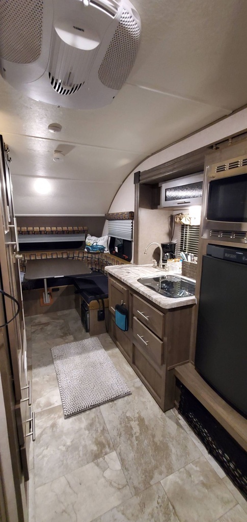 Photo 15 - 2018 Forest River Travel Trailer rental photo 16