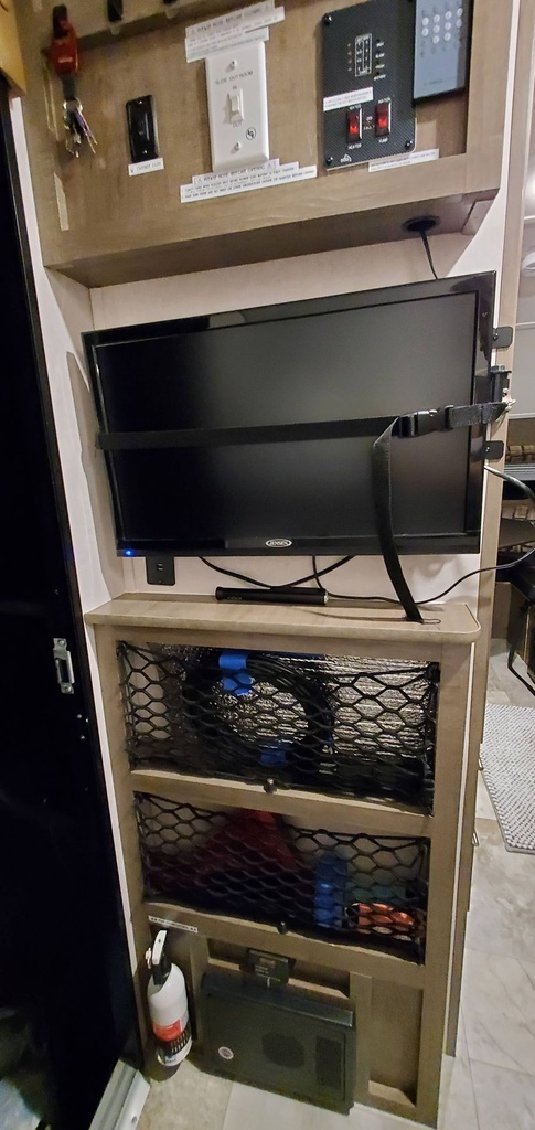 Photo 20 - 2018 Forest River Travel Trailer rental photo 21