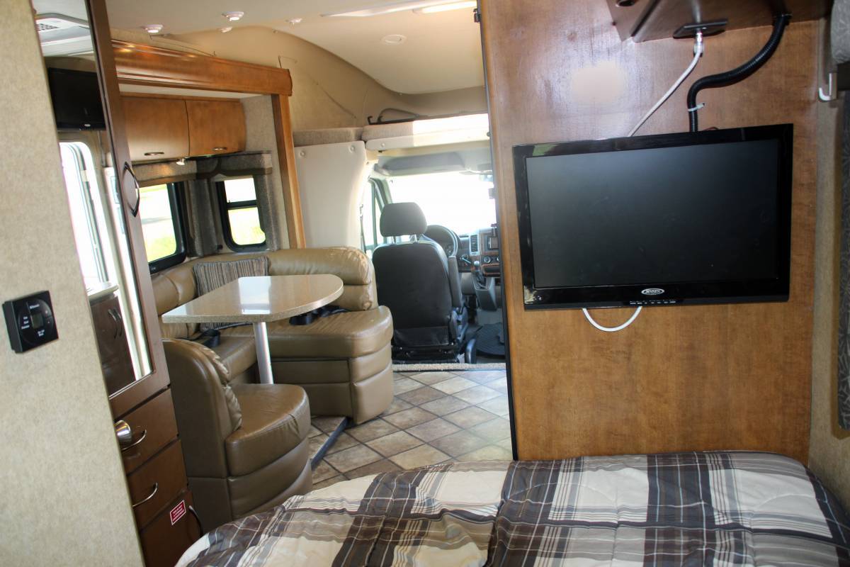 Photo 0 - 2015 Thor Class B Motorhome rental photo 13