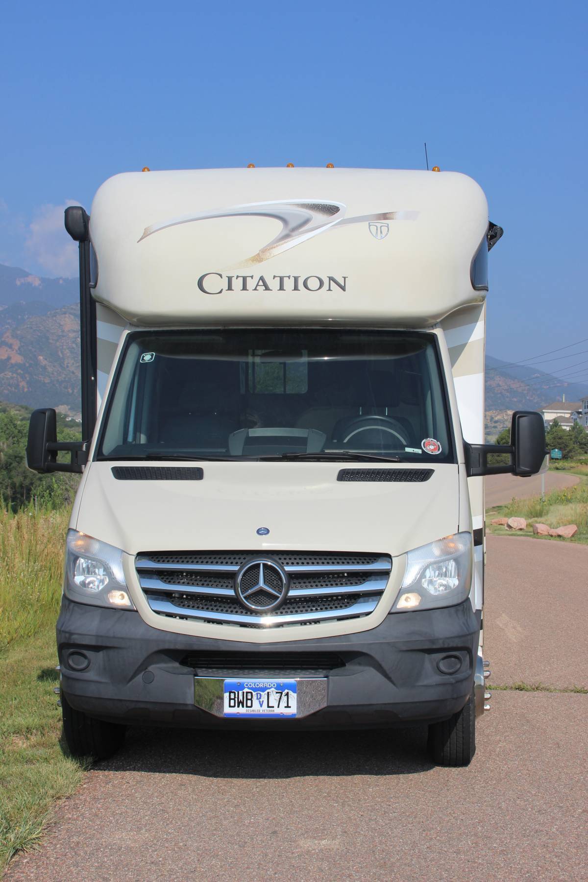 Photo 2 - 2015 Thor Class B Motorhome rental photo 27