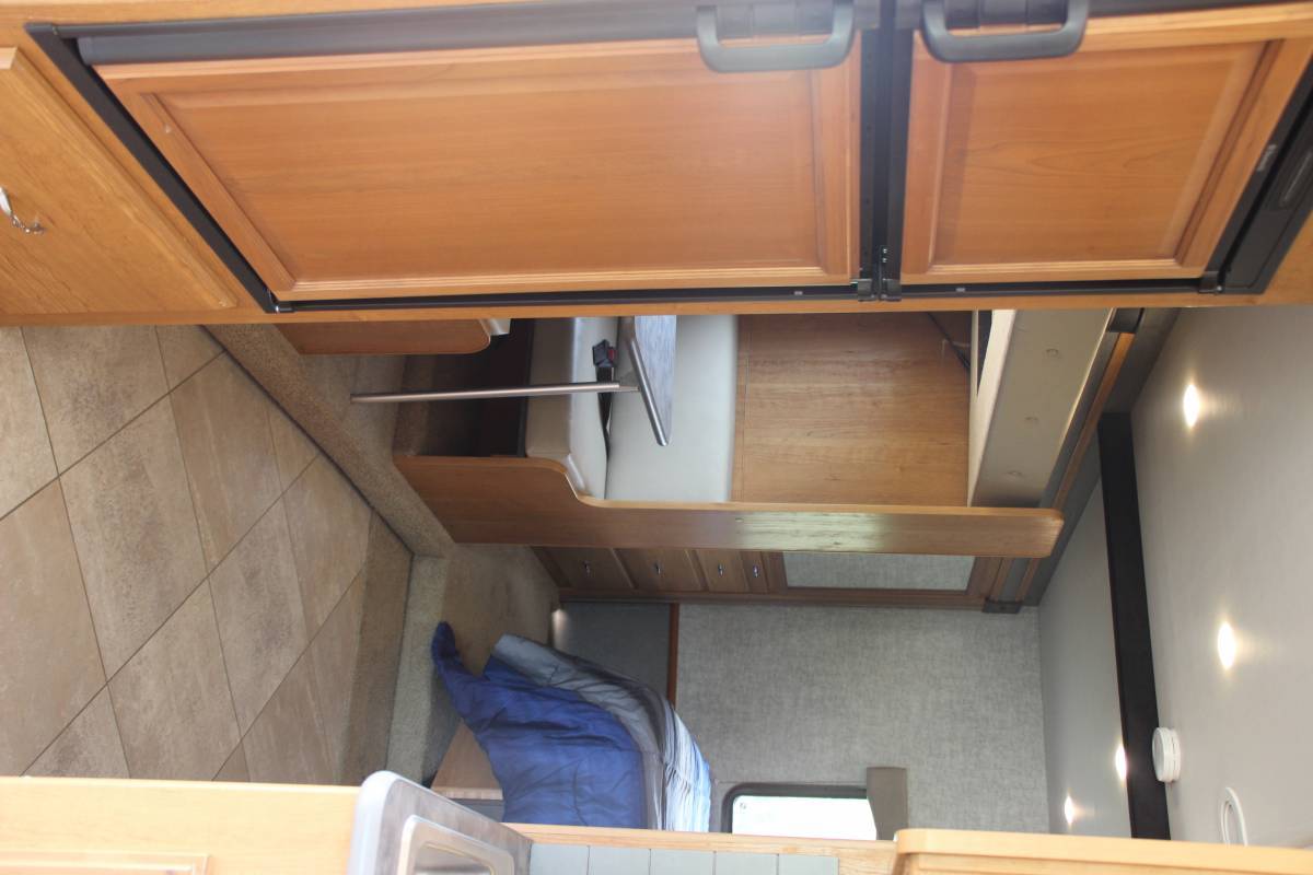 Photo 8 - 2016 Fleetwood Class A Motorhome rental photo 10