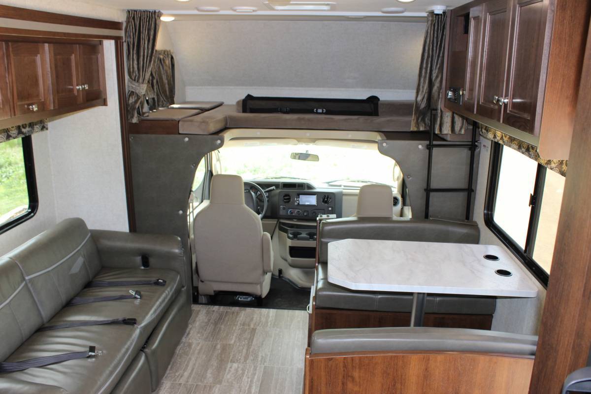 Photo 9 - 2018 Forest River Class C Motorhome rental photo 11