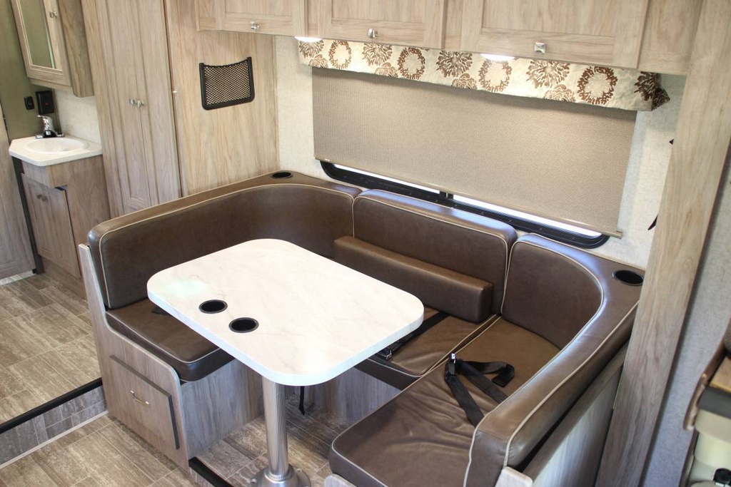 Photo 23 - 2020 Forest River Class C Motorhome rental photo 25